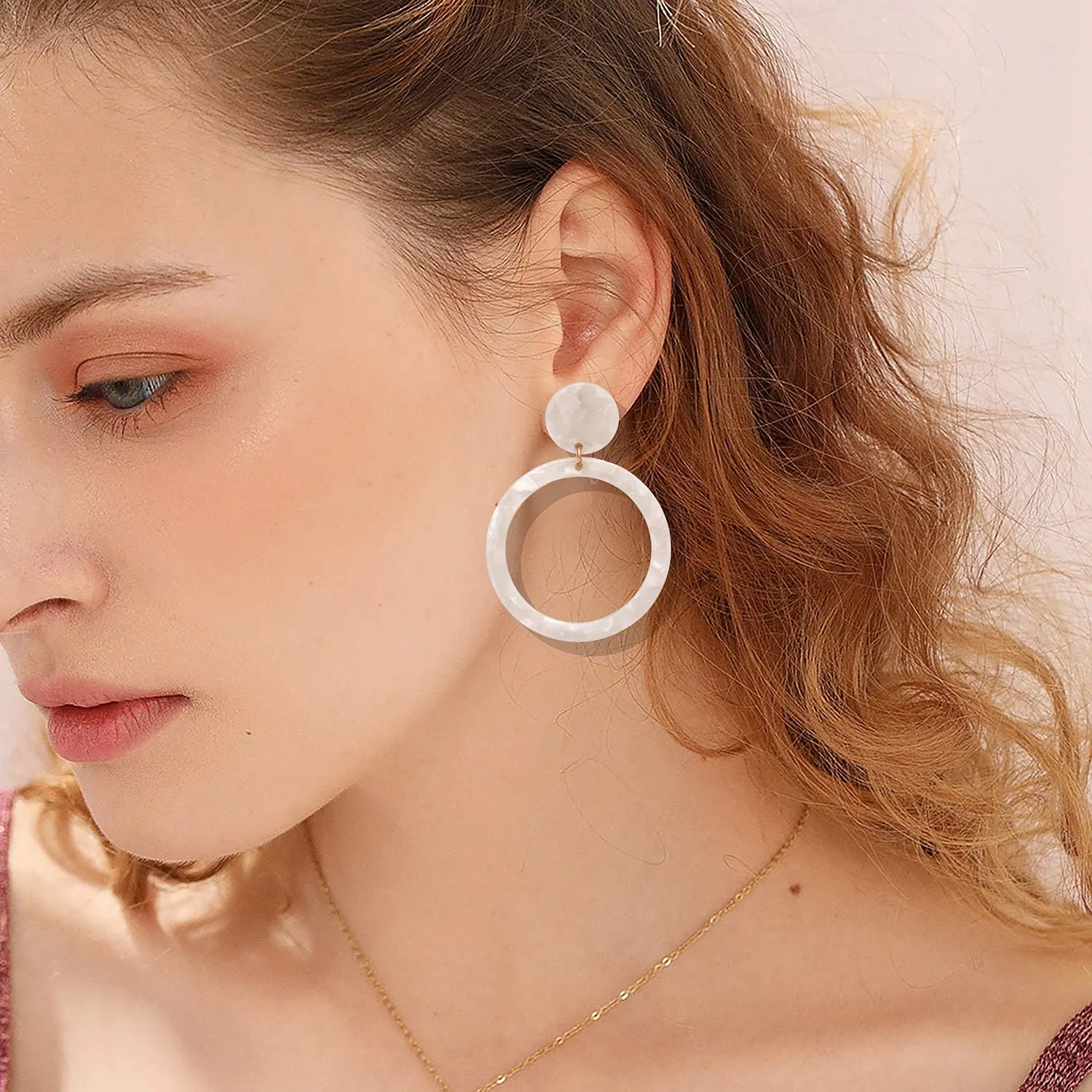 Acrylic for Women Geometry Circle Resin Drop Dangle Earrings Bohemia Tortoise Shell Hoop Earrings Mottled Statement Stud Earrings Fashion Jewelry