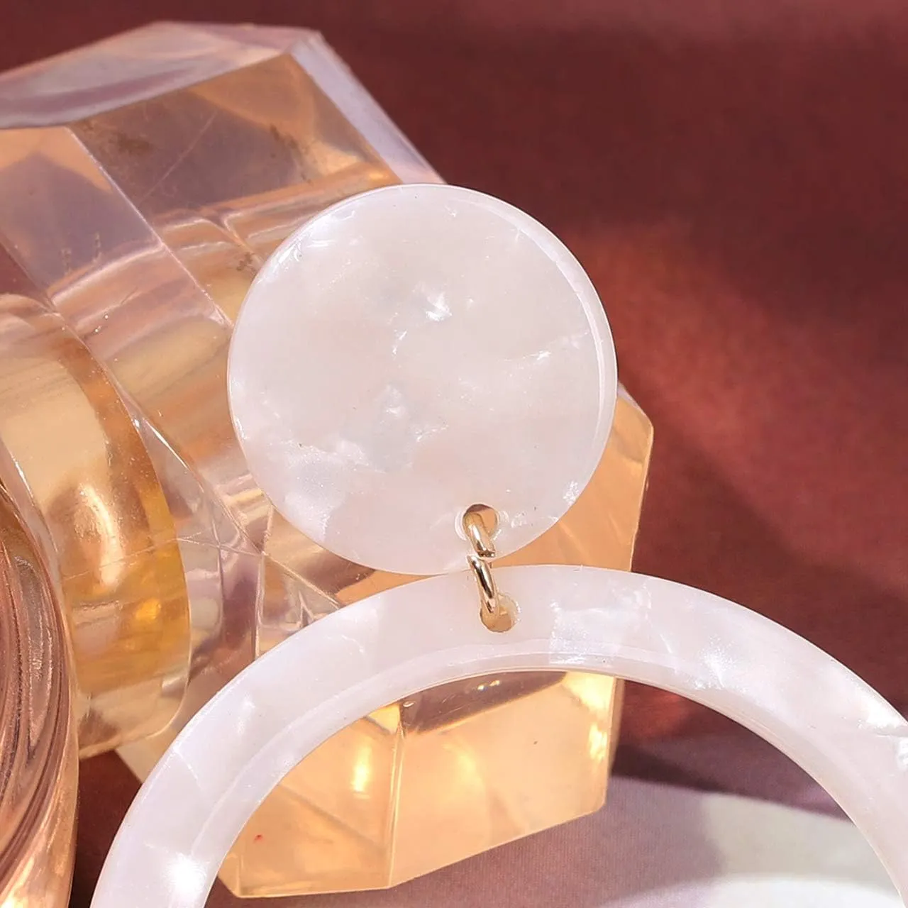 Acrylic for Women Geometry Circle Resin Drop Dangle Earrings Bohemia Tortoise Shell Hoop Earrings Mottled Statement Stud Earrings Fashion Jewelry