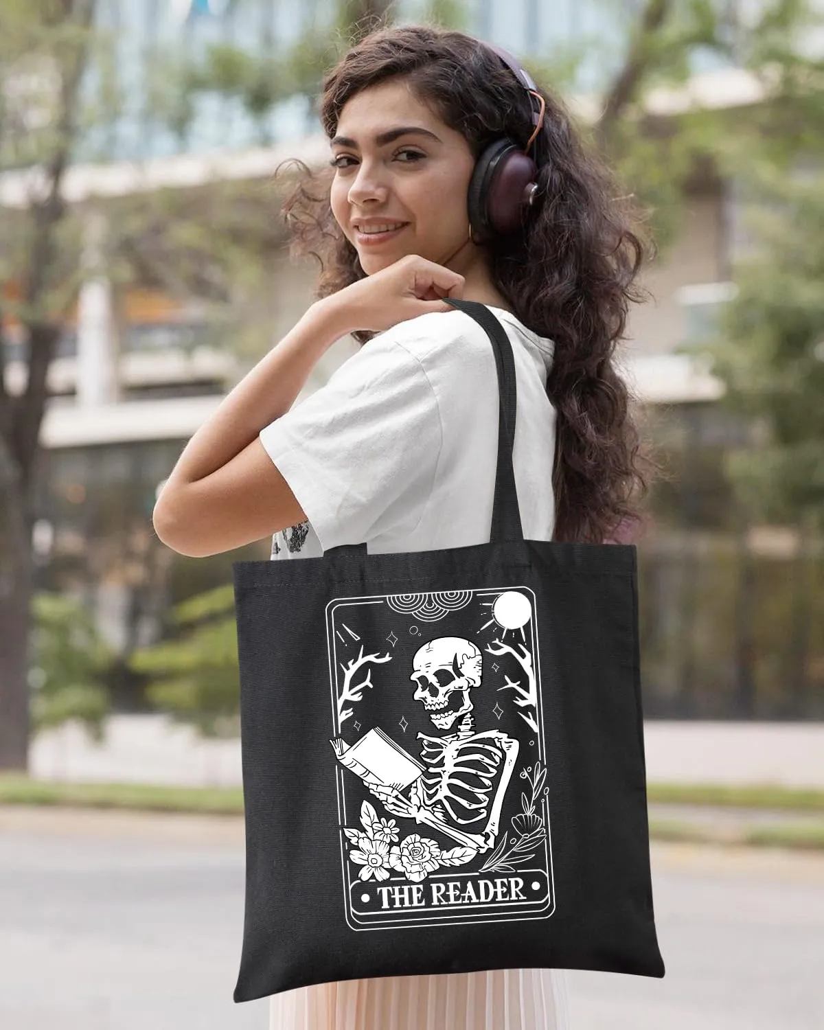 AUSVKAI Canvas Tote Bag Aesthetic for Women, Cute Reusable Cloth Cotton Bags for college Shopping Beach Grocery Trendy Gifts