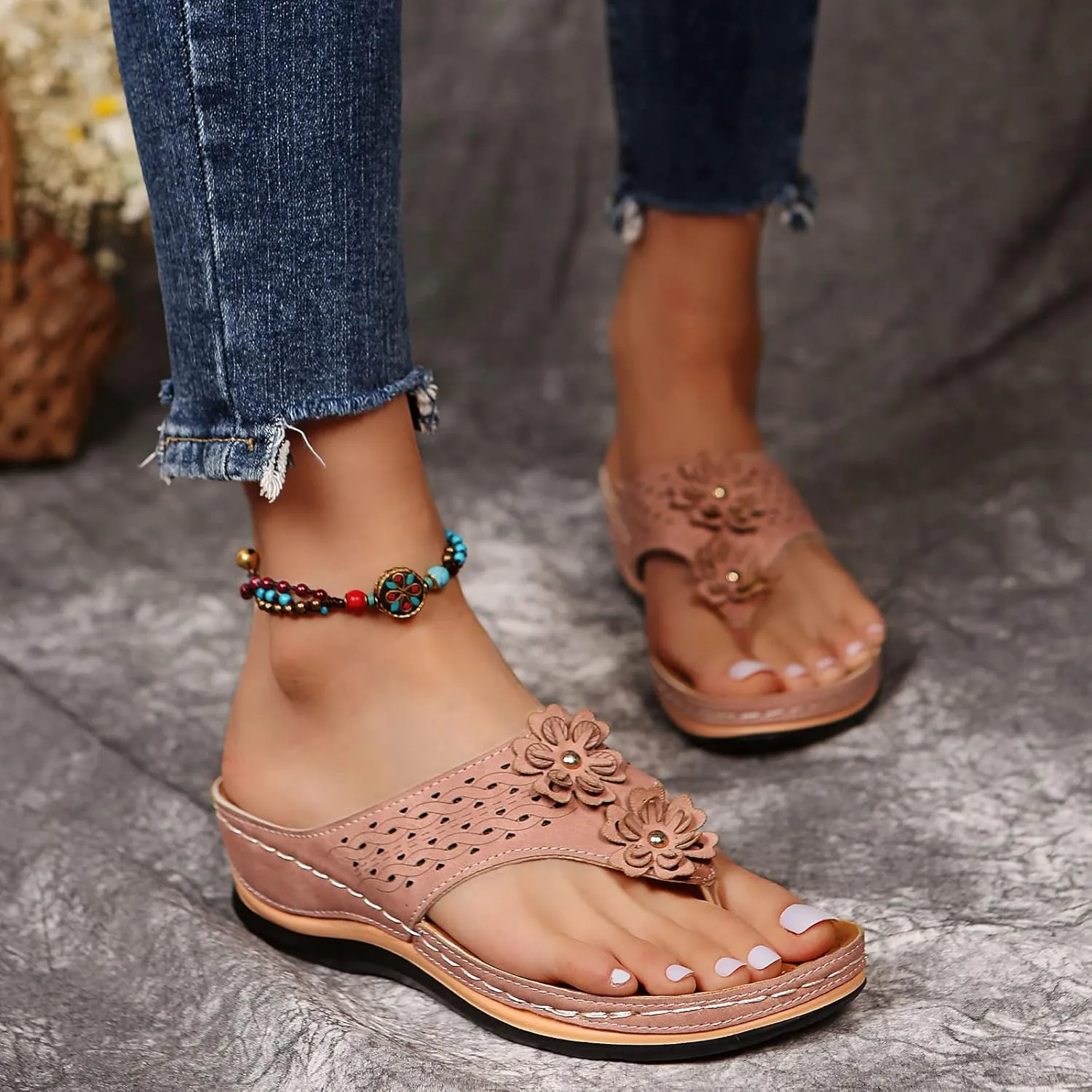 Eduavar Orthopedic Sandals for Women, Black Sandals Women Wide Width Open Toe Sandals Comfy Platform Sandals Travel Shoes