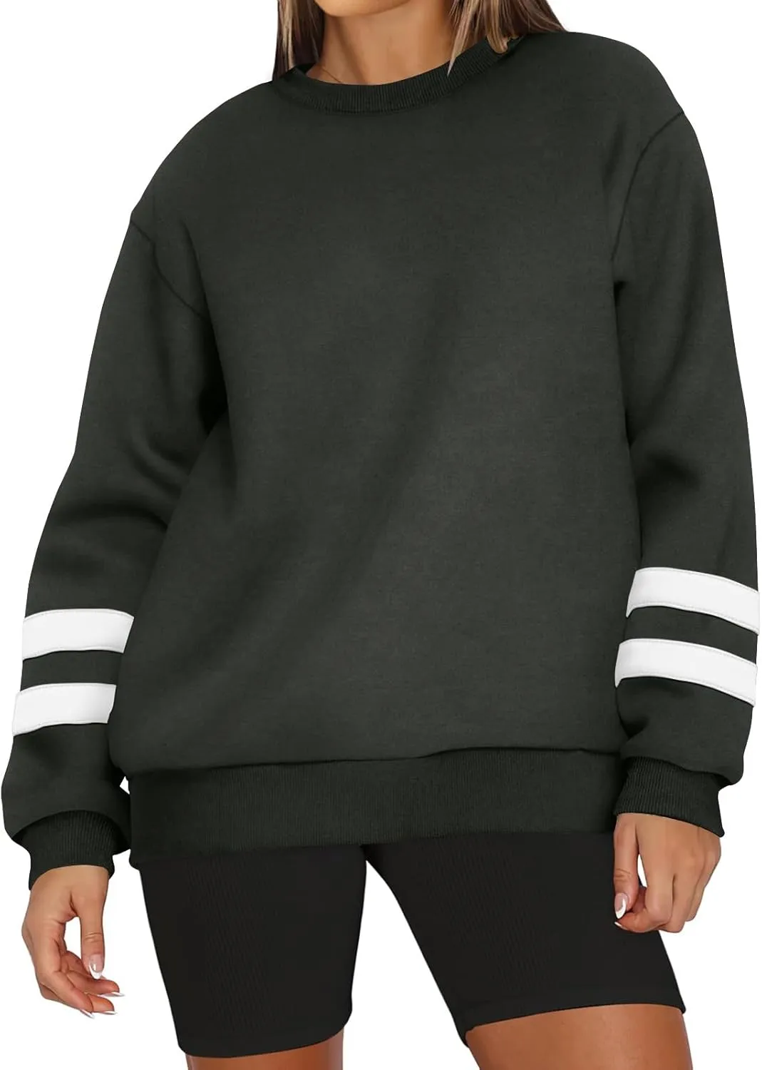 GOFULY Crewneck Sweatshirts Women Plus Size Oversized Fall Winter Pullover Long Sleeve Solid Sweatshirts Casual Shirts