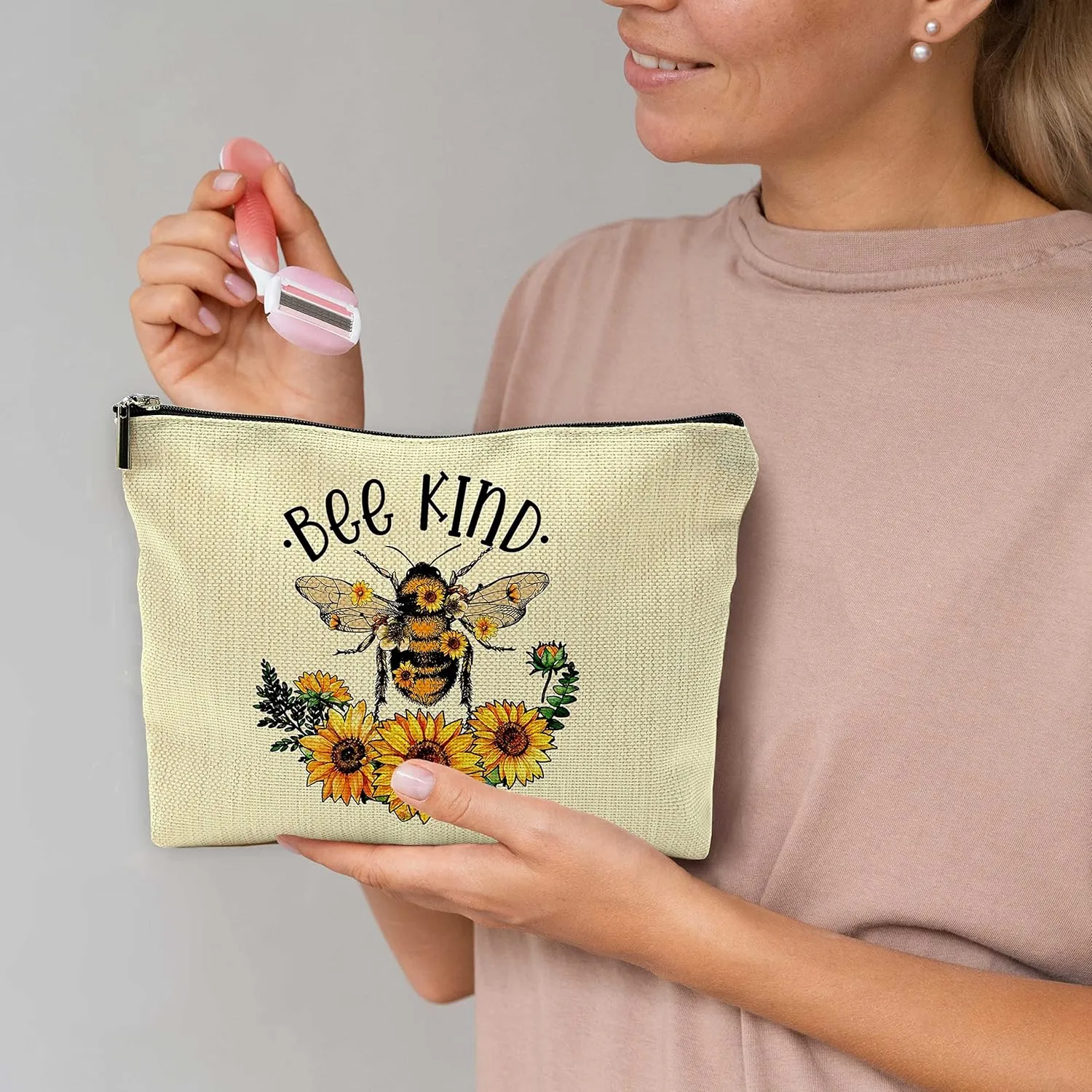 Inspirational Quotes Bee Kind Bee Makeup Bag Cosmetic Bags with Zipper Pouch Travel Toiletry Case,Gifts for Bee Lovers Women,Lover Gifts