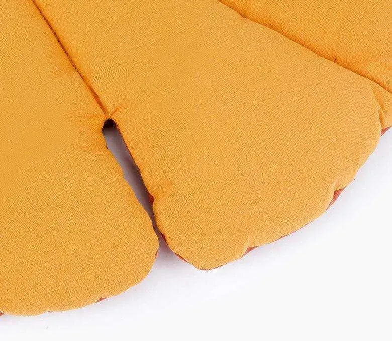 Leaf Shaped Pet Cushion Mat
