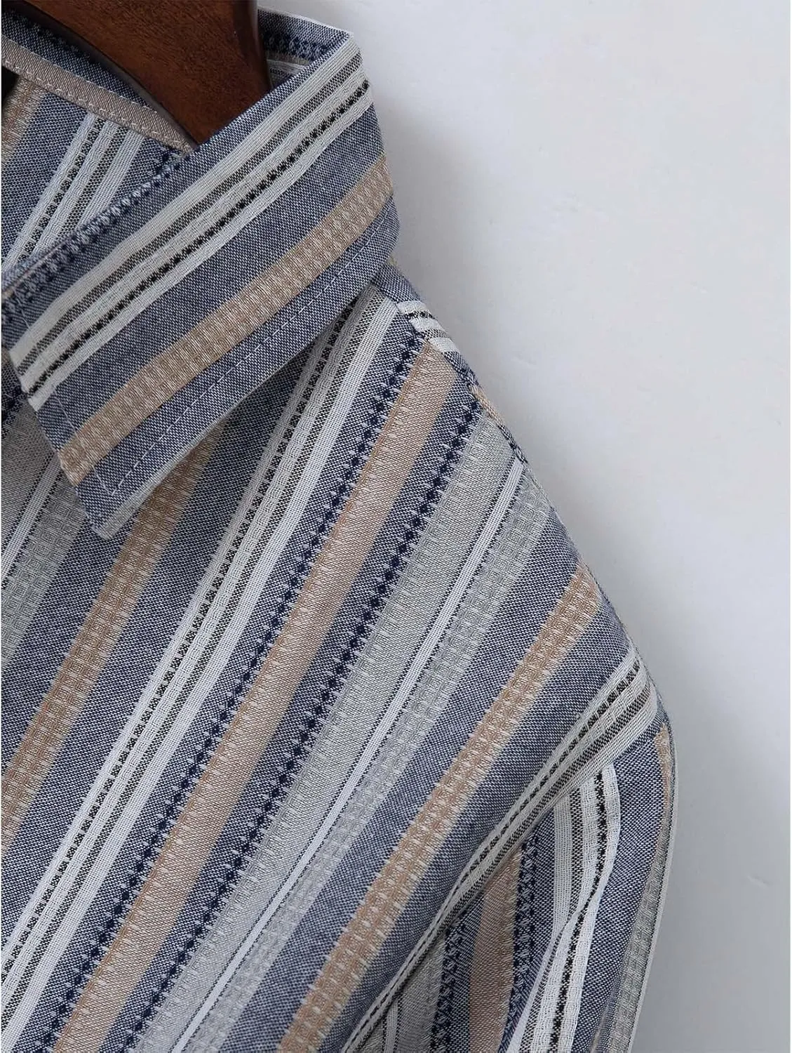 Men's Vertical Striped Dress Shirts Long Sleeve Cotton Linen Button Down Shirt Fashion Lapel Blouse with Pocket
