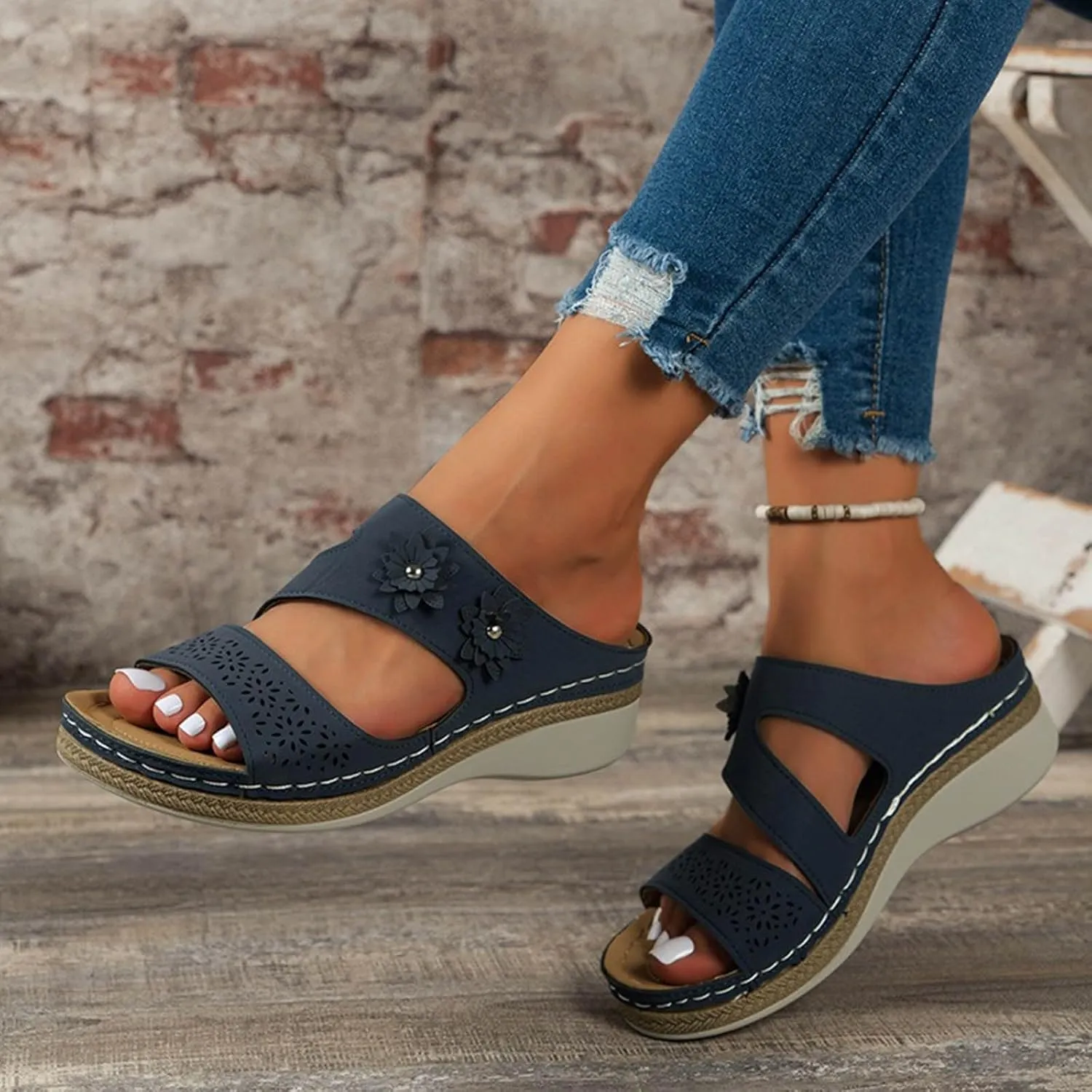 Orthowalkway Orthopedic Wedge Sandals for Women Casual Strappy Wide Width Slide Sandals Slip On Walking Beach Shoes