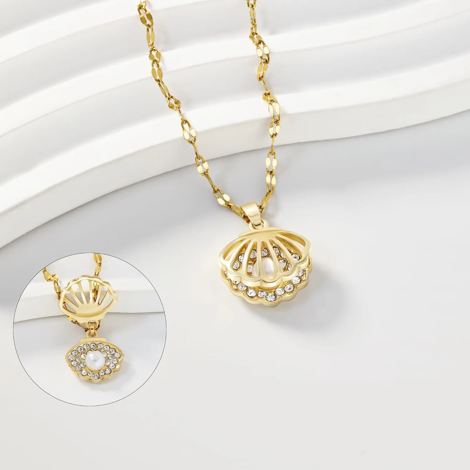 Shell Necklace for Women,14k Gold Plated Layered Starfish Conch SeaShell Pearl Pendant Charm Necklace,Non Tarnish Adjustable Stainless Steel Chain Stack Jewelry for Summer Beach Vacation