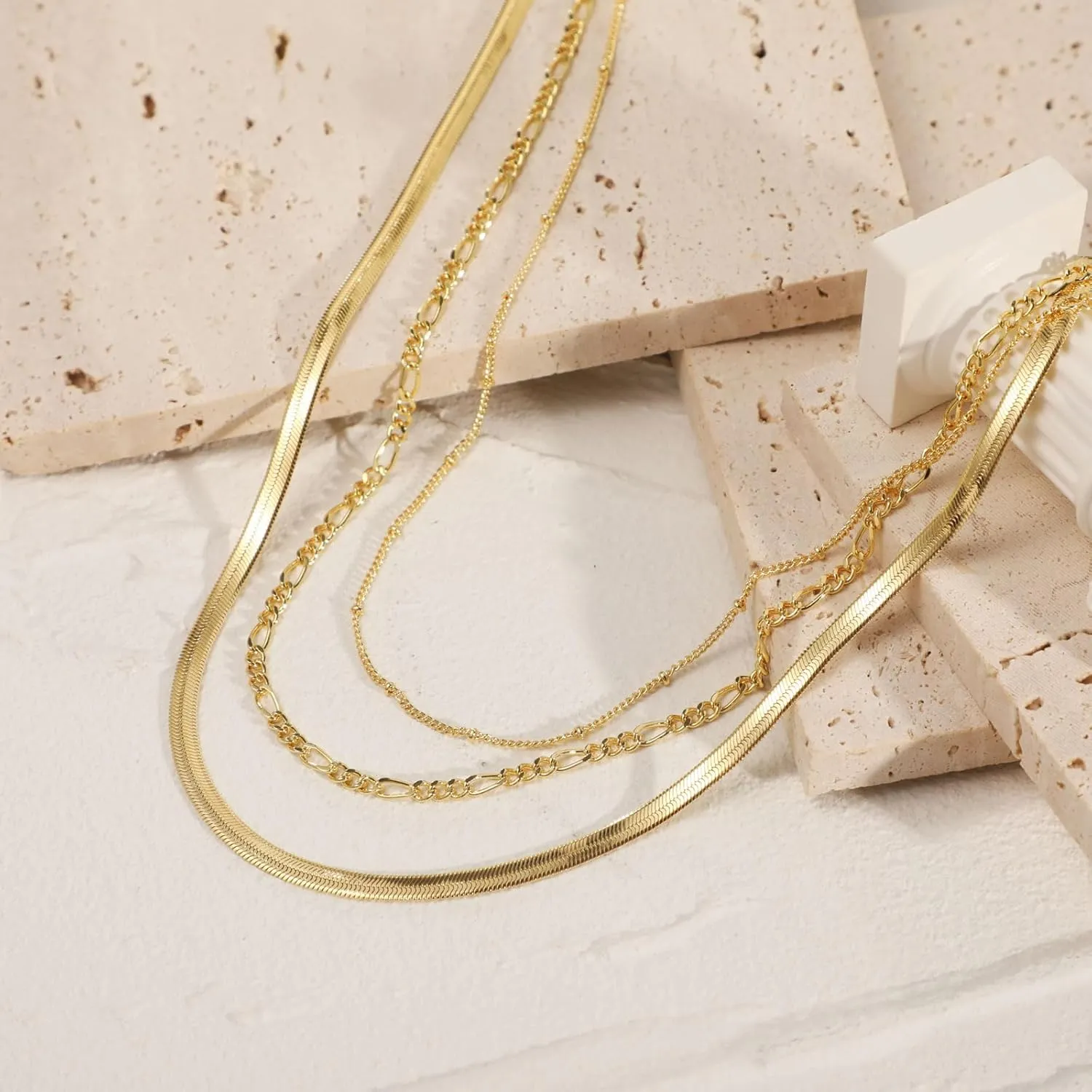 Tasiso Layered Gold Necklaces for Women, Stackable 14K Gold/Silver Plated Chain Necklace Layering Necklace Set Fashion Pendant Choker Necklaces Trendy Jewelry Set Gifts for Women Teen Girls