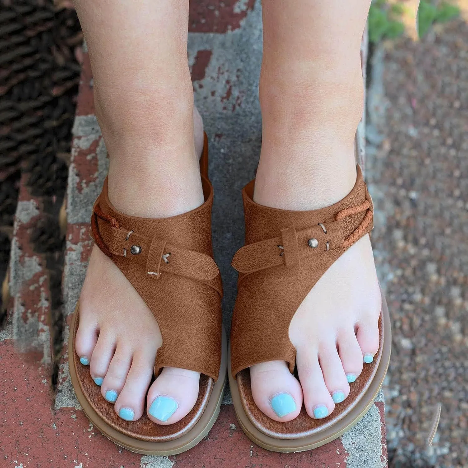 Womens Orthopedic Sandals Summer Comfy Big Toe Correction Sandal Walking Bunion Flip Flops Lightweight Breathable Leather Workout Slippers Platform Flat Sole Beach Shoes