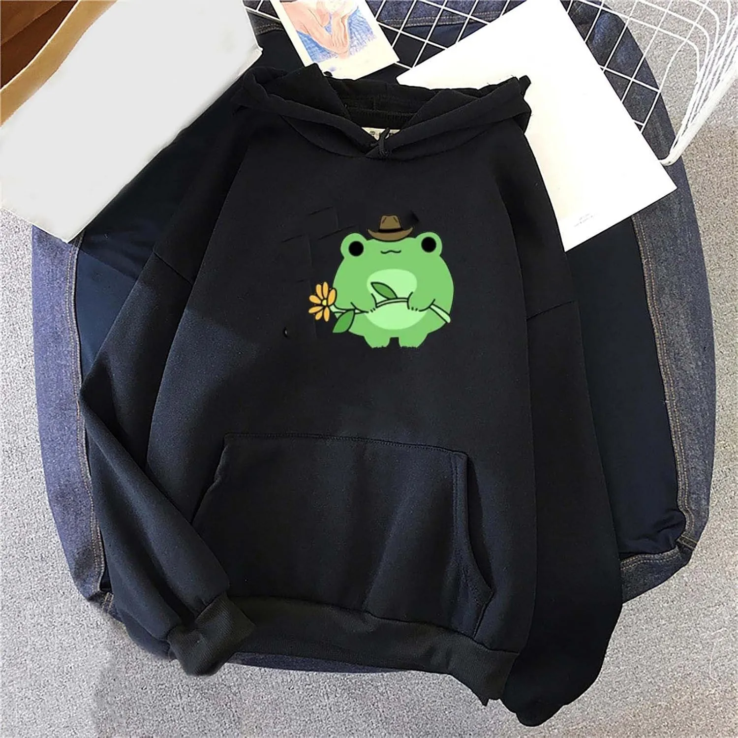Women's Oversized Hoodies Cute Frog Print Sweatshirts 2024 Fall Casual Trendy Long Sleeve Loose Fit Pullover Y2k Outfits
